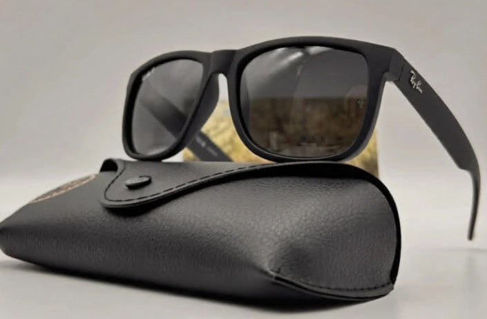 Ray-Ban Justin RB4165 622/2V Polarized Sunglasses Matte Black Grey Lens 54mm