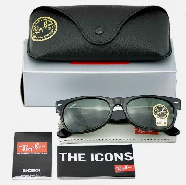 Ray-Ban RB2132 New Wayfarer Classic Black Frame Green Lens 55mm Unisex